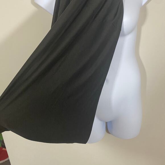 Beyond Yoga Pocket Infinity Scarf Black Hidden Media Pocket OS - Picture 6 of 7